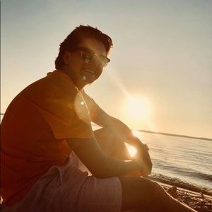 Meet your Posher, Hunter